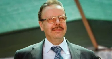 Eski Bakan Arif Ahmet Denizolgun’un Mezarı Törenle Açılacak