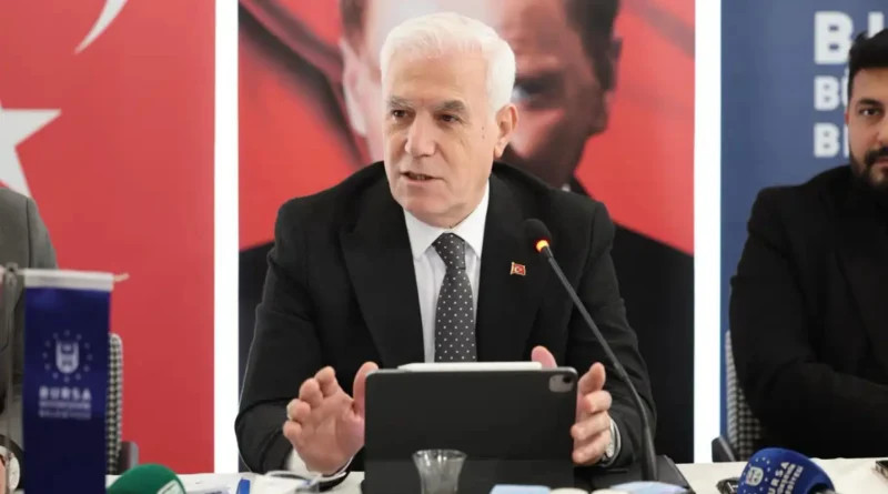 Mustafa Bozbey, CHP’den Ayrıldığını Açıkladı